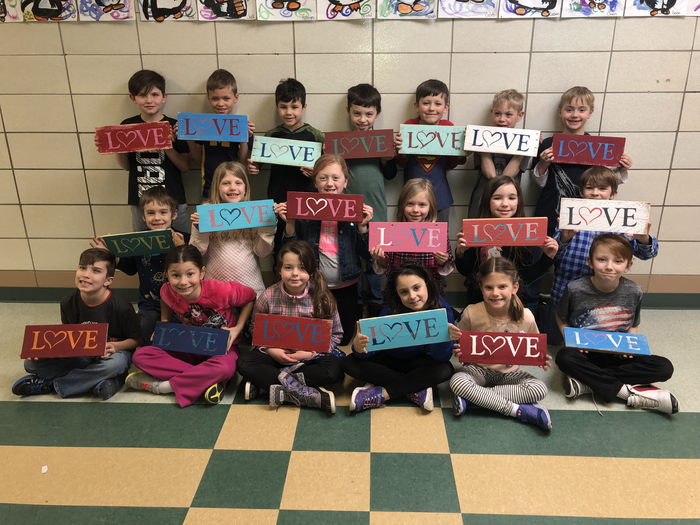 #lfleads #lfwsrocks Mrs. Doyle’s class spreading the love! 