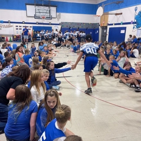 kids at a pep rally